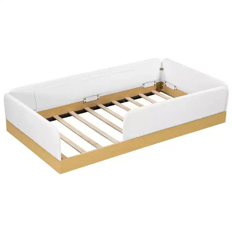 Letto a piattaforma singolo con cuscini