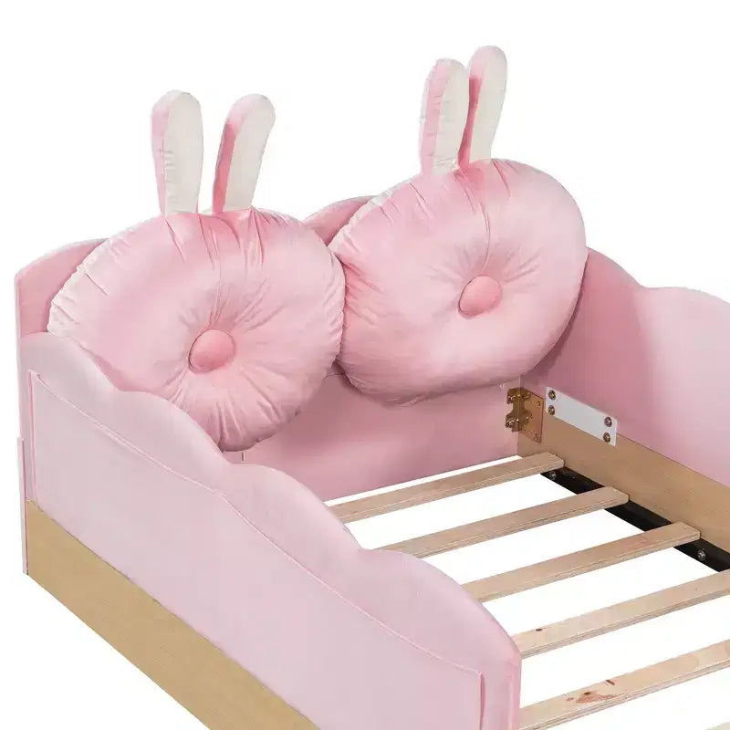 Letto a piattaforma singolo con cuscini