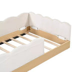 Letto a piattaforma singolo con cuscini