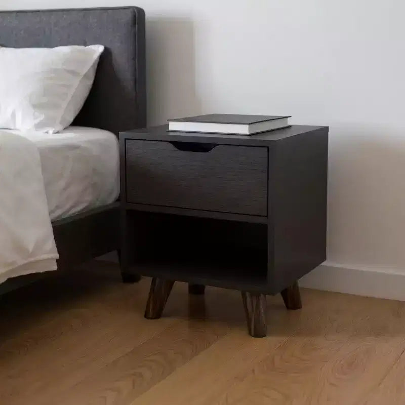 Comodino a un cassetto in legno nero 19