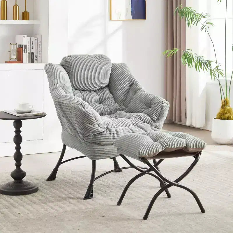 Poltrona reclinabile, Poltrona moderna con pouf, braccioli, tasca laterale, Poltrona relax rivestita in flanella per soggiorno, piccoli spazi